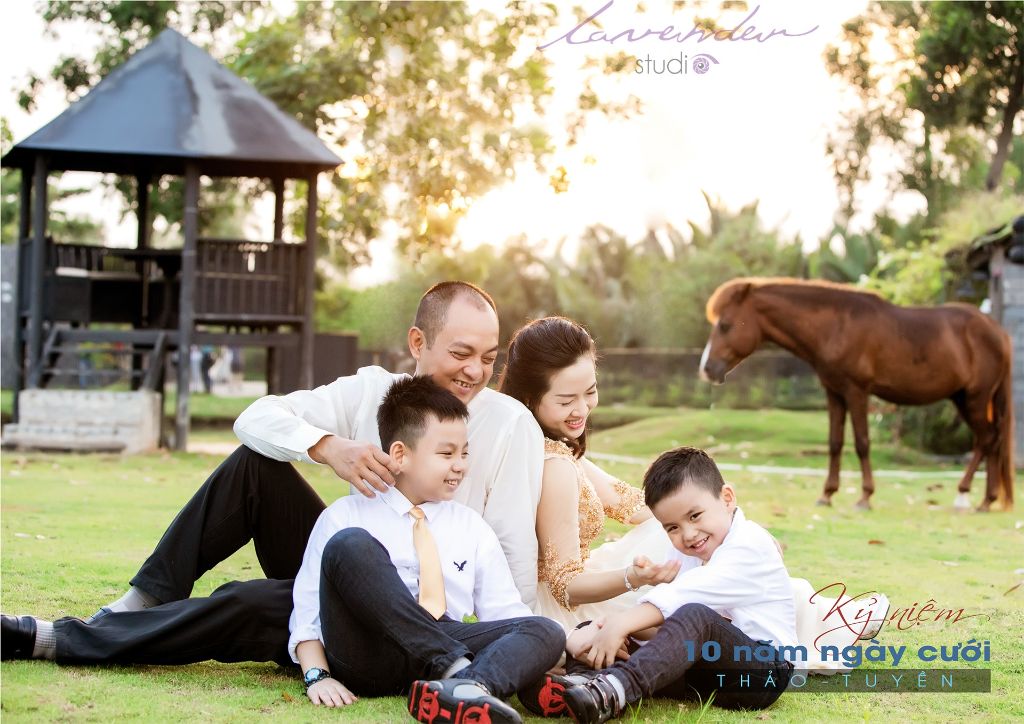 Dịch vụ chụp ảnh gia đình ở Hà Nội giá rẻ & chuyên nghiệp nhất 