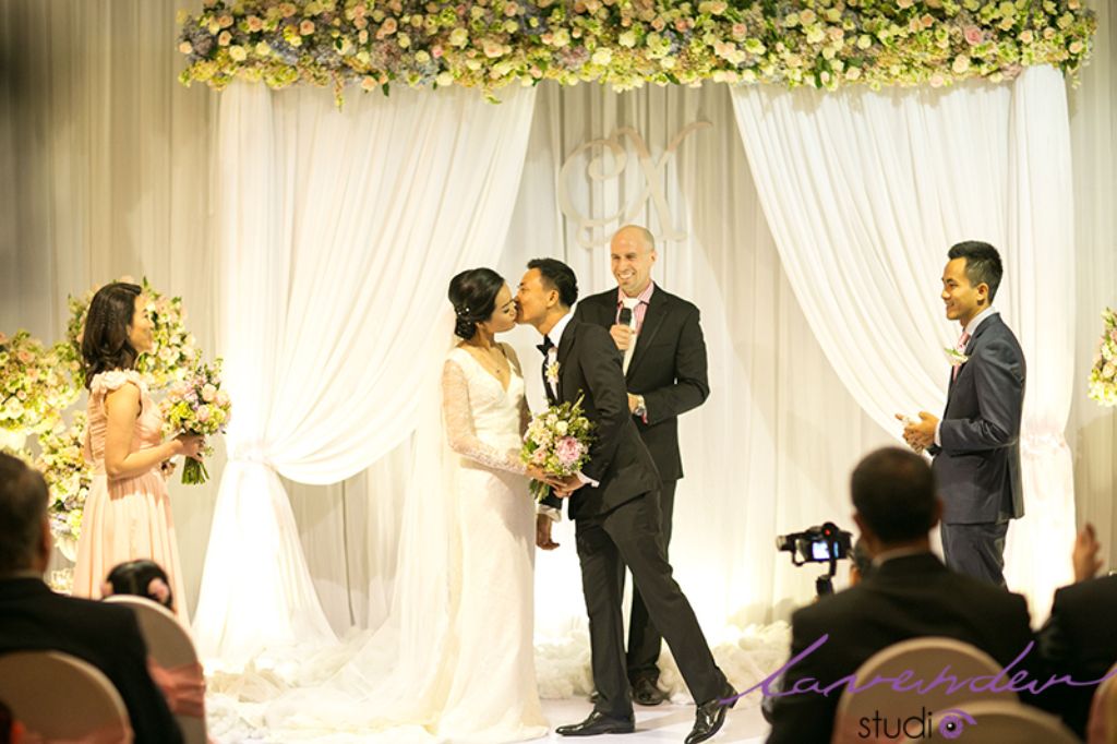Chụp hình phóng sự cưới không chỉ đơn giản là nhu cầu ghi hình của các cặp cô dâu chú rể