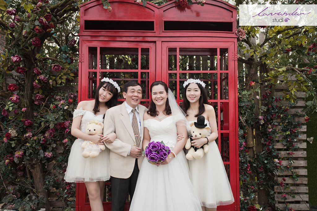 Chụp ảnh kỷ niệm ngày cưới ở Hà Nội có đắt không? Giá bao nhiêu là hợp lý?
